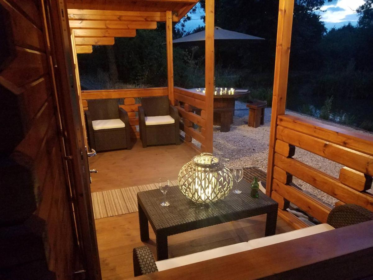 West Pool Cabin Lincoln Esterno foto